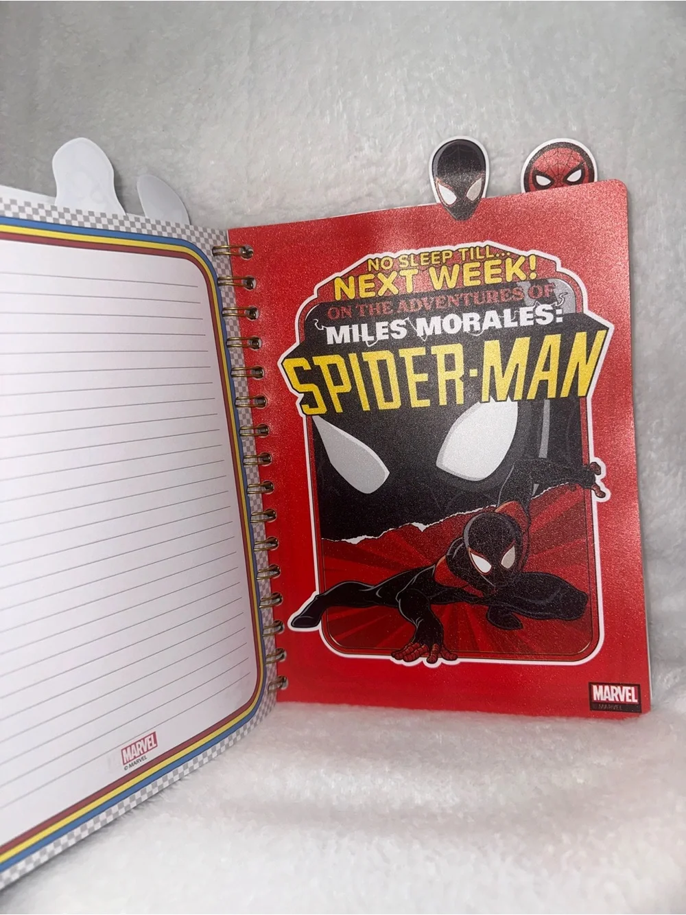New Spider-Man 4-Tab Spiral Notebook & Pen Set